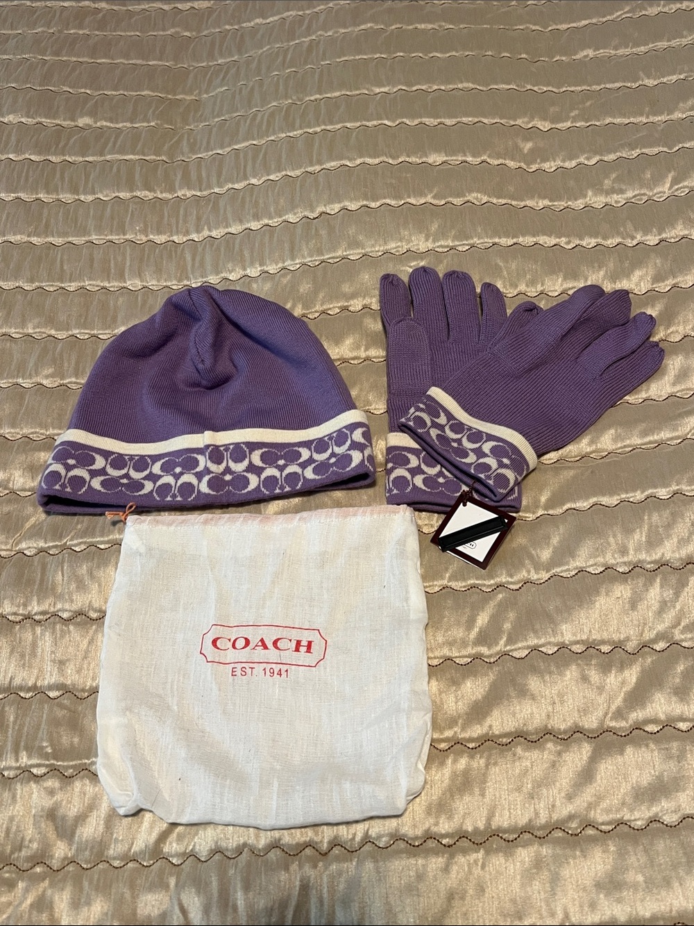 VTG Coach Womens Merino Wool Mini Signature Beanie Cap & Gloves Set Lavender